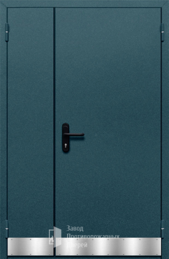 Фото двери «Полуторная с отбойником №33» в Пушкино